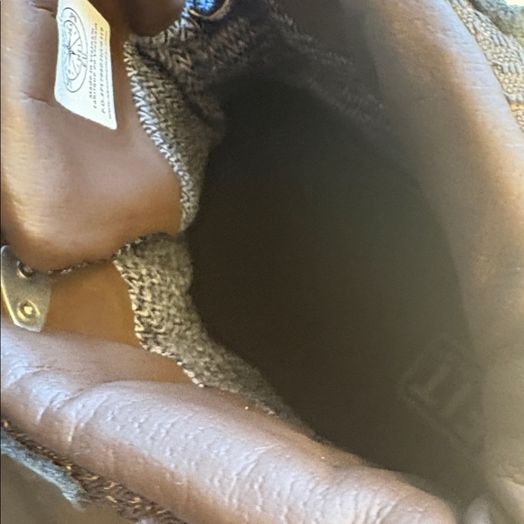 Sporty Blue and Brown Athletic Shoes with Mesh Design - Picture 8 of 8